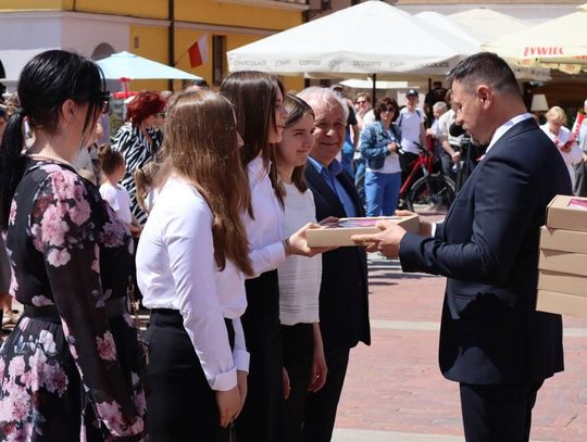 Zamość: Dzień Flagi Rzeczypospolitej Polskiej - galeria zdjeć
