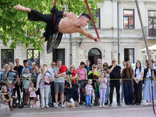 Majówka ze Sztukmistrzami w Zamościu - galeria zdjeć