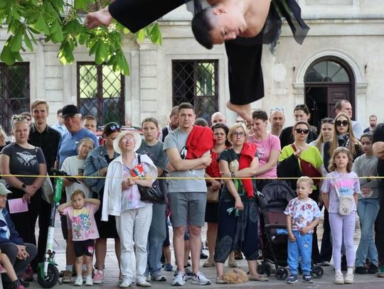 Majówka ze Sztukmistrzami w Zamościu - galeria zdjeć