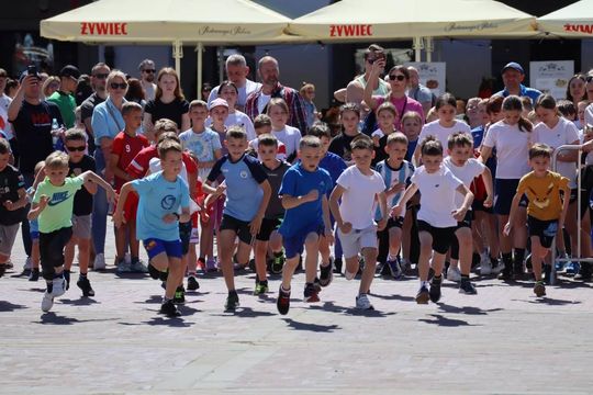 XII Bieg Wokół Twierdzy Zamość - galeria zdjęć XII Bieg Wokół Twierdzy Zamość - galeria zdjęć