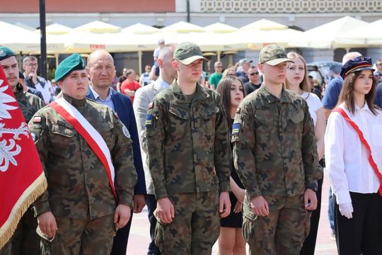 Zamość: Dzień Flagi Rzeczypospolitej Polskiej - galeria zdjeć