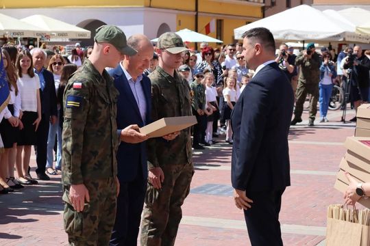 Zamość: Dzień Flagi Rzeczypospolitej Polskiej - galeria zdjeć