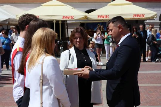 Zamość: Dzień Flagi Rzeczypospolitej Polskiej - galeria zdjeć