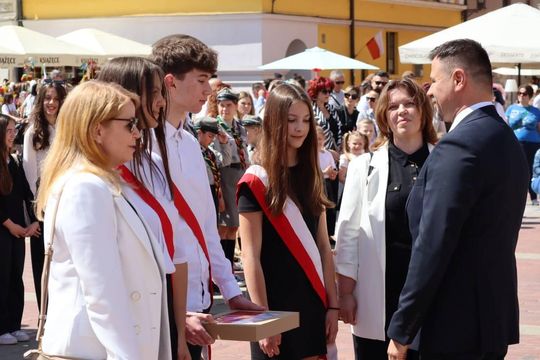 Zamość: Dzień Flagi Rzeczypospolitej Polskiej - galeria zdjeć