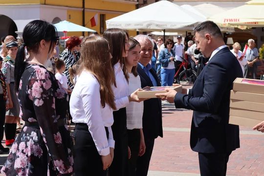 Zamość: Dzień Flagi Rzeczypospolitej Polskiej - galeria zdjeć