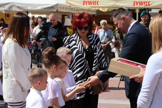 Zamość: Dzień Flagi Rzeczypospolitej Polskiej - galeria zdjeć