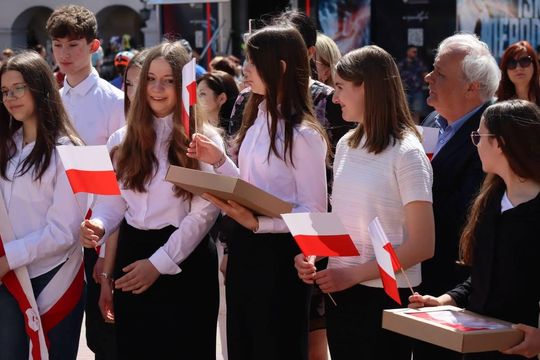 Zamość: Dzień Flagi Rzeczypospolitej Polskiej - galeria zdjeć