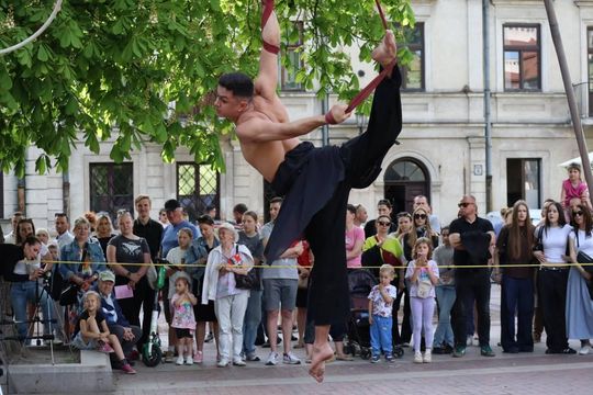Majówka ze Sztukmistrzami w Zamościu - galeria zdjeć