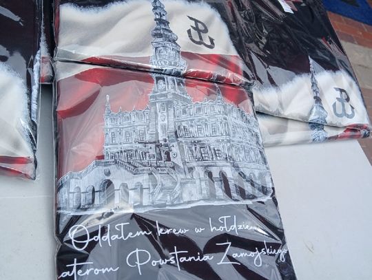 Akcja krwiodawstwa na Rynku Wielkim w Zamościu - galeria zdjęć