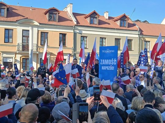 Rafał Trzaskowski w Zamościu - galeria zdjęć