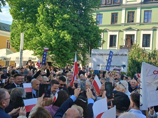 Rafał Trzaskowski w Zamościu - galeria zdjęć