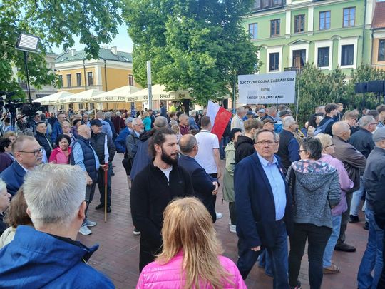 Rafał Trzaskowski w Zamościu - galeria zdjęć