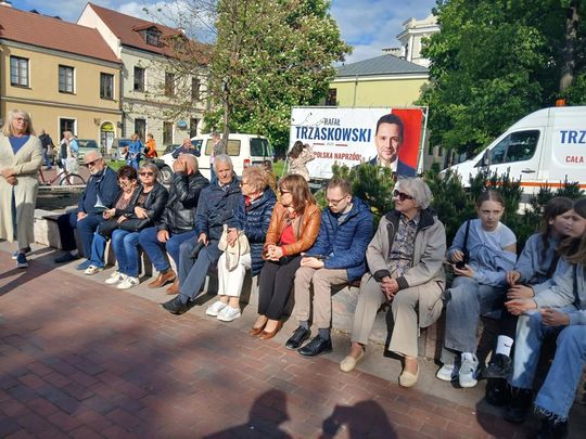 Rafał Trzaskowski w Zamościu - galeria zdjęć