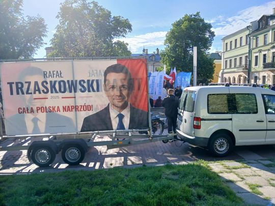 Rafał Trzaskowski w Zamościu - galeria zdjęć