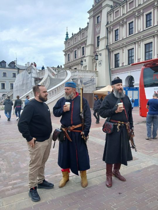 Akcja krwiodawstwa na Rynku Wielkim w Zamościu - galeria zdjęć Akcja krwiodawstwa na Rynku Wielkim w Zamościu - galeria zdjęć