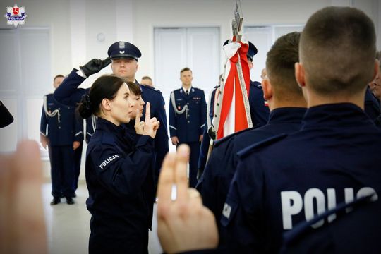 Tomaszów Lub./Zamość: 43 nowych policjantów w Lubelskiej Policji [ZDJĘCIA]