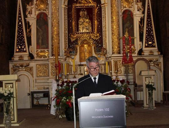 Tomaszów Lubelski: Ponad 100 mieszkańców wzięło udział w Maratonie Biblijnym [ZDJĘCIA]