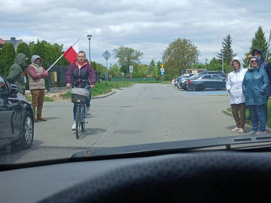 Zamość: Protest mieszkańców ul. Św. Brata Alberta [ZDJĘCIA]