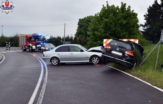 Gm. Zamość: Czołówka bmw z volkswagenem