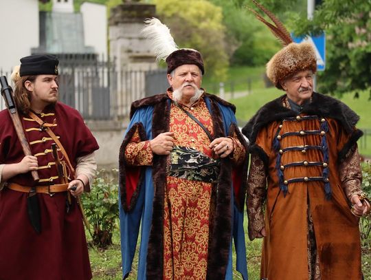 Szturm Twierdzy Zamość 2025. Oficjalne otwarcie przy pomniku hetmana Jana Zamoyskiego [ZDJĘCIA]