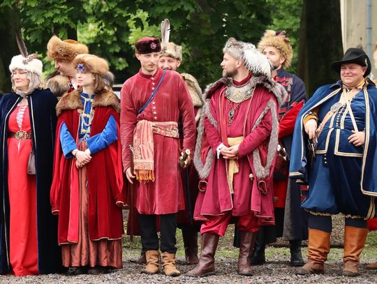 Szturm Twierdzy Zamość 2025. Oficjalne otwarcie przy pomniku hetmana Jana Zamoyskiego [ZDJĘCIA]