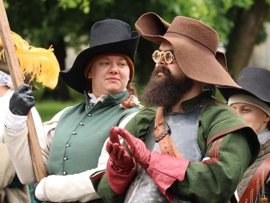 Szturm Twierdzy Zamość 2025. Oficjalne otwarcie przy pomniku hetmana Jana Zamoyskiego [ZDJĘCIA]