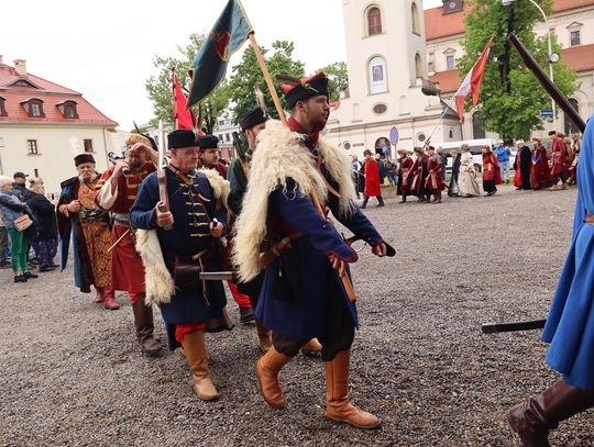 Szturm Twierdzy Zamość 2025. Oficjalne otwarcie przy pomniku hetmana Jana Zamoyskiego [ZDJĘCIA]