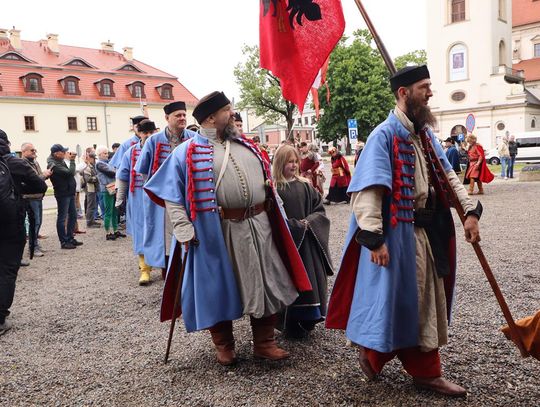 Szturm Twierdzy Zamość 2025. Oficjalne otwarcie przy pomniku hetmana Jana Zamoyskiego [ZDJĘCIA]