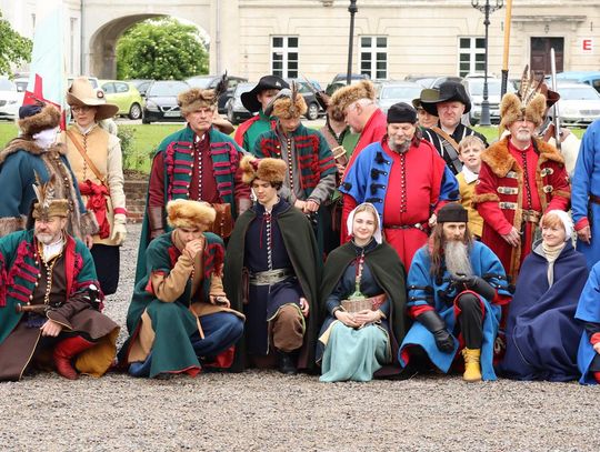 Szturm Twierdzy Zamość 2025. Oficjalne otwarcie przy pomniku hetmana Jana Zamoyskiego [ZDJĘCIA]