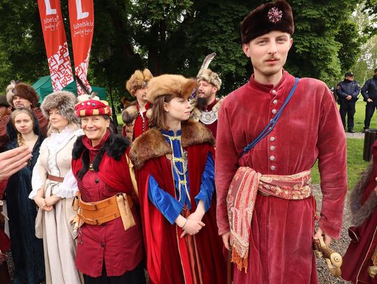 Szturm Twierdzy Zamość 2025. Oficjalne otwarcie przy pomniku hetmana Jana Zamoyskiego [ZDJĘCIA]