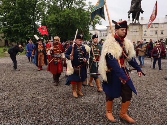 Szturm Twierdzy Zamość 2025. Oficjalne otwarcie przy pomniku hetmana Jana Zamoyskiego [ZDJĘCIA]