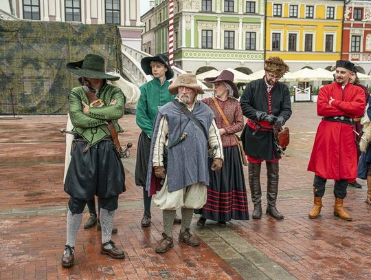 Szturm Twierdzy Zamość 2025. Tak werbowano do oddziałów na Rynku Wielkim [ZDJĘCIA]