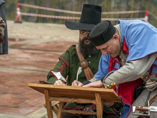 Szturm Twierdzy Zamość 2025. Tak werbowano do oddziałów na Rynku Wielkim [ZDJĘCIA]