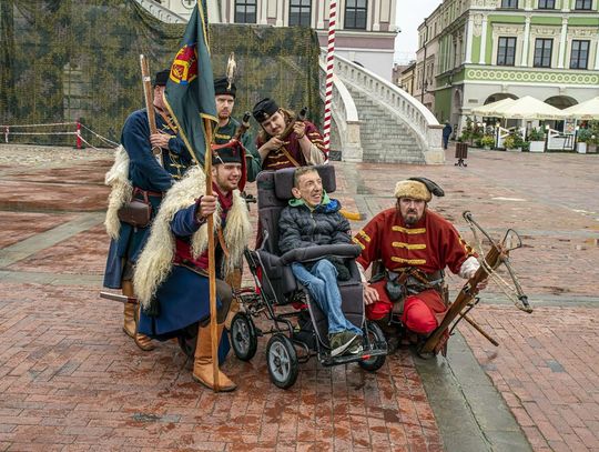 Szturm Twierdzy Zamość 2025. Tak werbowano do oddziałów na Rynku Wielkim [ZDJĘCIA]