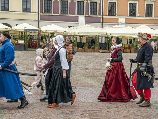 Szturm Twierdzy Zamość 2025. Tak werbowano do oddziałów na Rynku Wielkim [ZDJĘCIA]