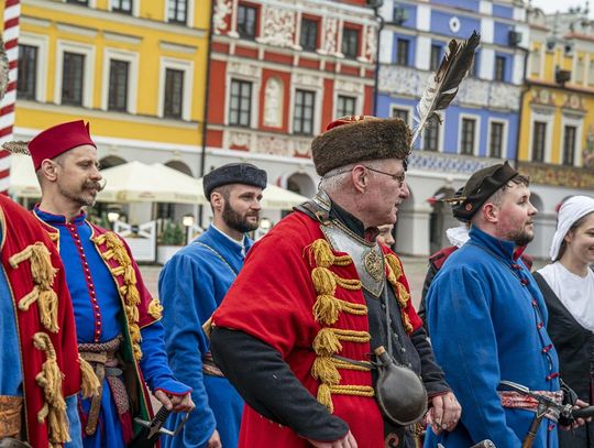 Szturm Twierdzy Zamość 2025. Tak werbowano do oddziałów na Rynku Wielkim [ZDJĘCIA]