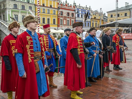 Szturm Twierdzy Zamość 2025. Tak werbowano do oddziałów na Rynku Wielkim [ZDJĘCIA]