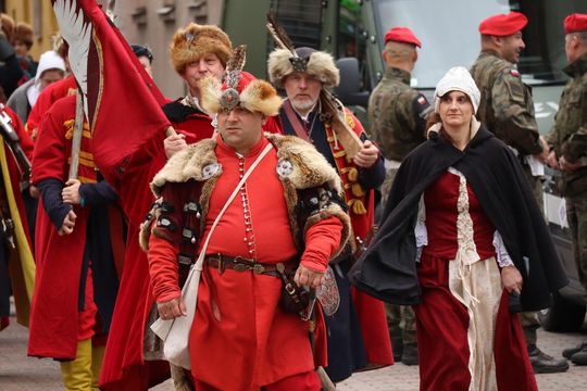 Szturm Twierdzy Zamość 2025. Oficjalne otwarcie przy pomniku hetmana Jana Zamoyskiego [ZDJĘCIA]