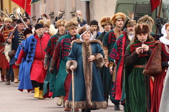 Szturm Twierdzy Zamość 2025. Oficjalne otwarcie przy pomniku hetmana Jana Zamoyskiego [ZDJĘCIA]