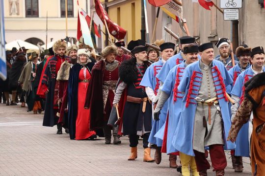 Szturm Twierdzy Zamość 2025. Oficjalne otwarcie przy pomniku hetmana Jana Zamoyskiego [ZDJĘCIA]