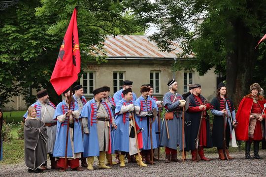 Szturm Twierdzy Zamość 2025. Oficjalne otwarcie przy pomniku hetmana Jana Zamoyskiego [ZDJĘCIA]