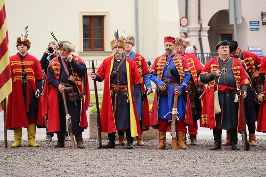 Szturm Twierdzy Zamość 2025. Oficjalne otwarcie przy pomniku hetmana Jana Zamoyskiego [ZDJĘCIA]