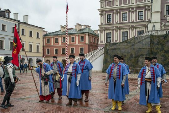 Szturm Twierdzy Zamość 2025. Tak werbowano do oddziałów na Rynku Wielkim [ZDJĘCIA]