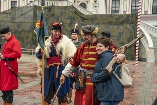 Szturm Twierdzy Zamość 2025. Tak werbowano do oddziałów na Rynku Wielkim [ZDJĘCIA]