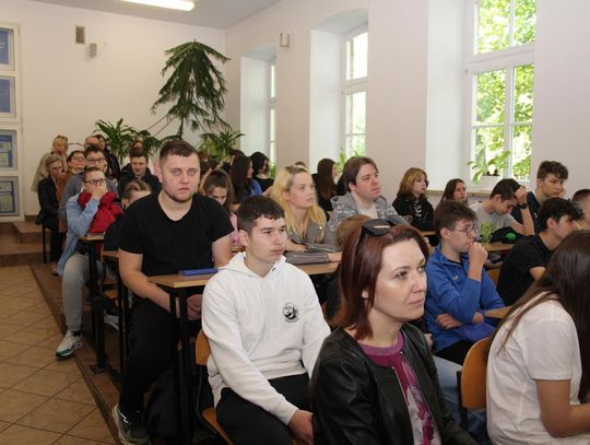 Targi pracy i edukacji w Zamościu - galeria zdjęć