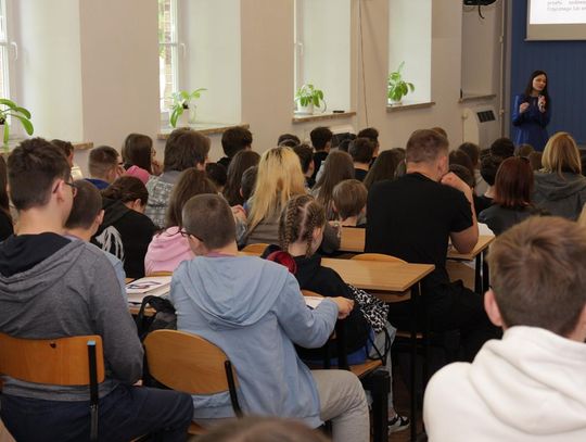 Targi pracy i edukacji w Zamościu - galeria zdjęć