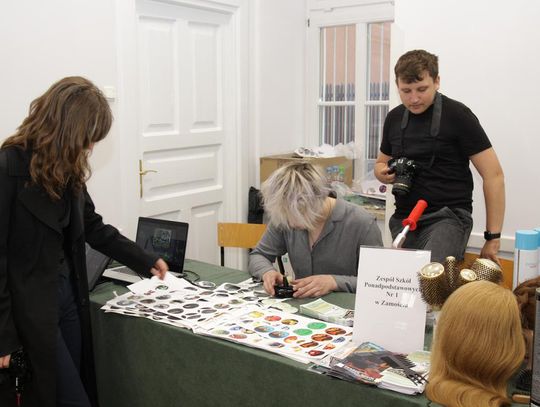 Targi pracy i edukacji w Zamościu - galeria zdjęć