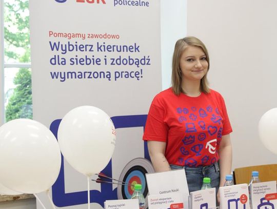 Targi pracy i edukacji w Zamościu - galeria zdjęć