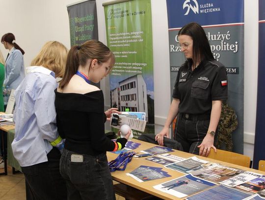 Targi pracy i edukacji w Zamościu - galeria zdjęć