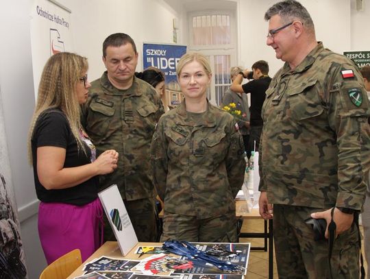 Targi pracy i edukacji w Zamościu - galeria zdjęć